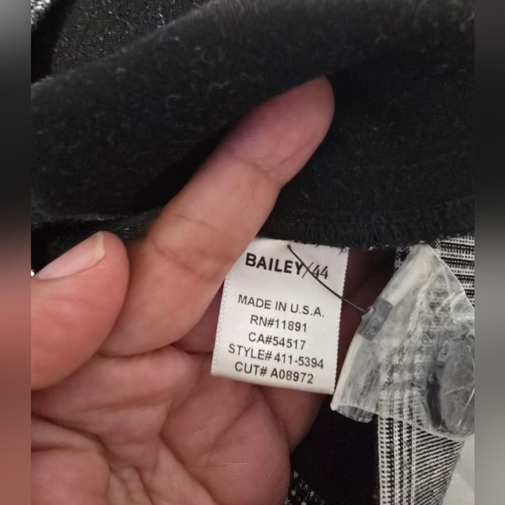 Bailey 44 Rough Around The Edges Plaid Boyfriend Blazer Size Medium - Picture 6 of 14